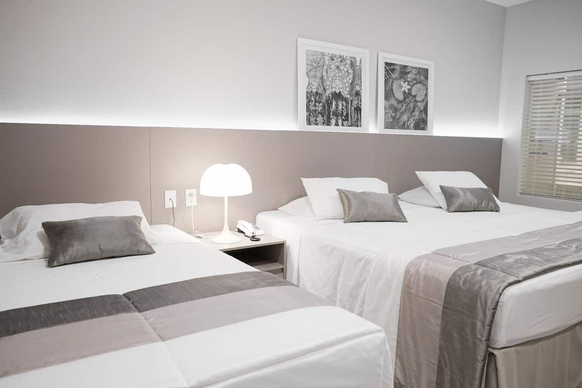 1 bedroom, minibar, desk, free WiFi