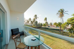 Minibar, desk, free WiFi, bed sheets - Blue Tree Premium São Luís (São Luís)