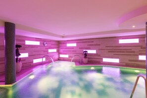 Indoor pool, pool loungers