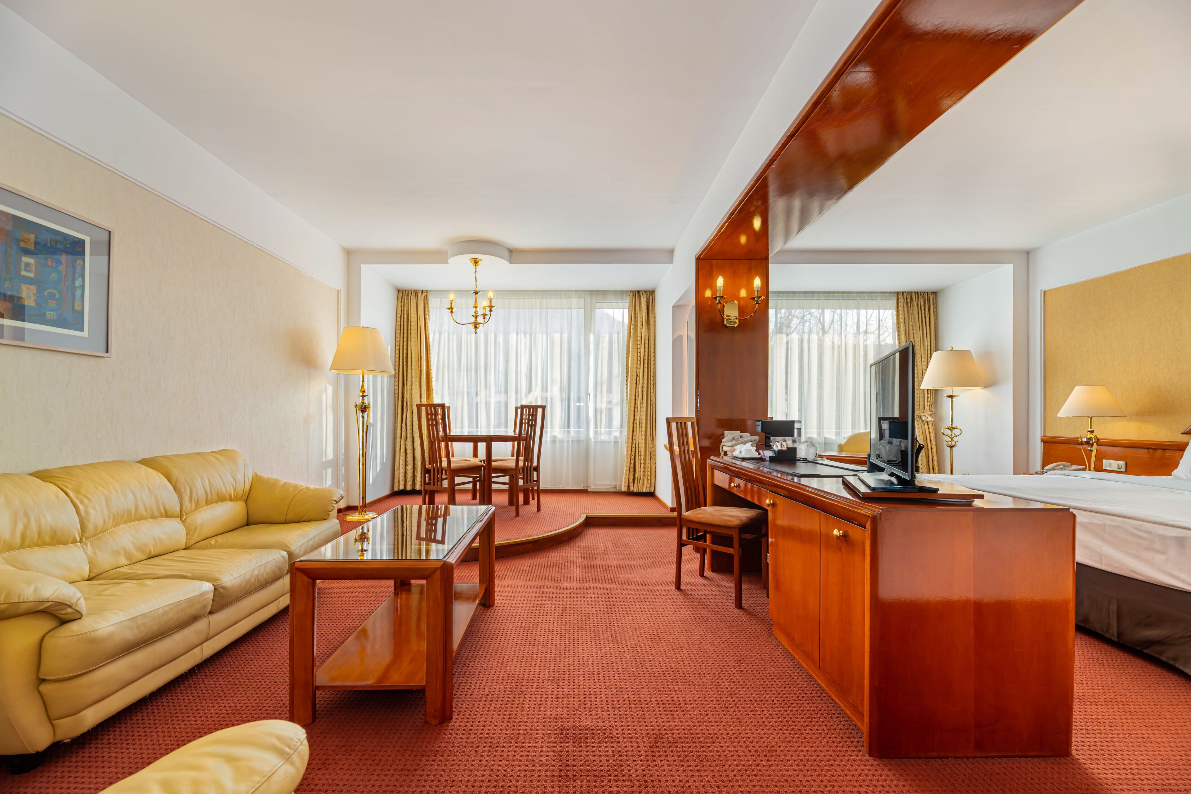 junior suit with spa access | 1 bedroom, minibar, in-room safe, desk