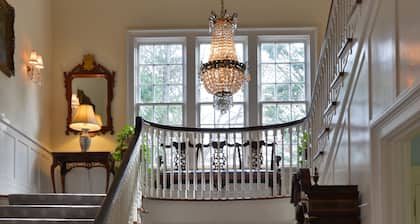Morehead Inn
