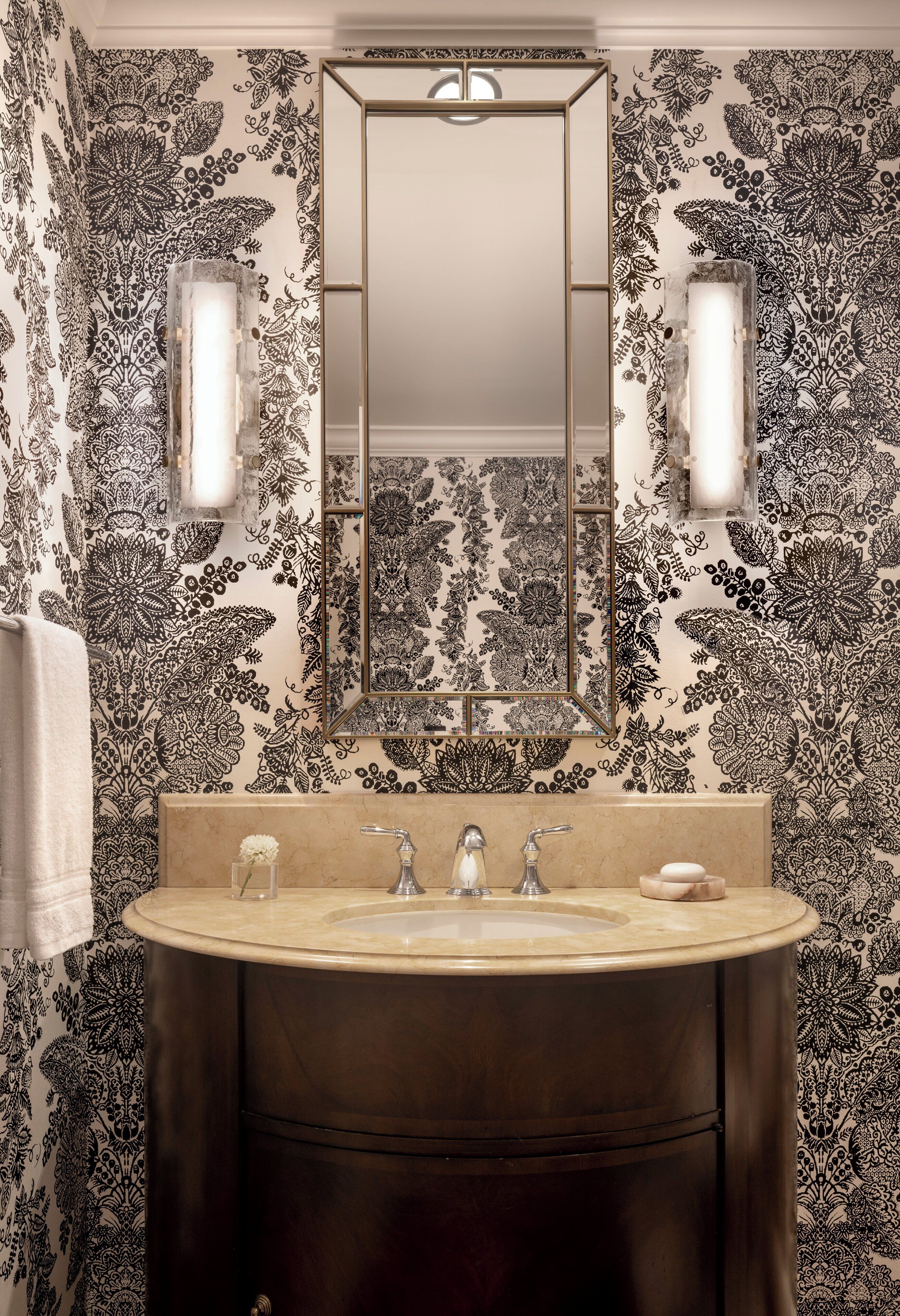 suite, 1 bedroom, non smoking, corner (malibu) | bathroom | designer toiletries, bathrobes, slippers, towels