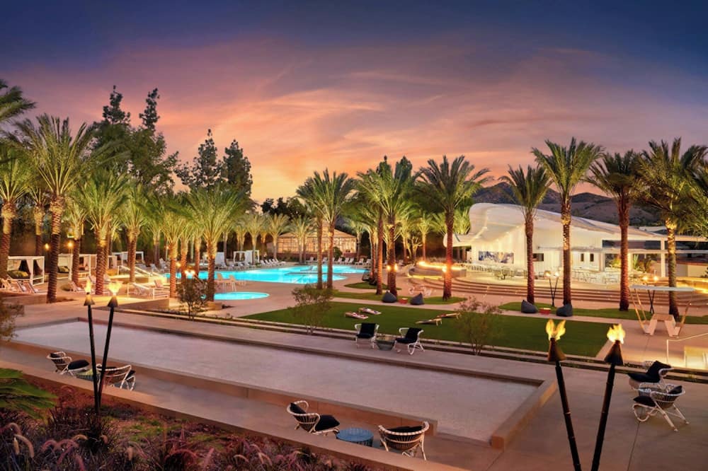 Four Seasons Hotel Los Angeles at Westlake Village