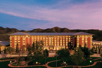 Four Seasons Hotel Los Angeles at Westlake Village