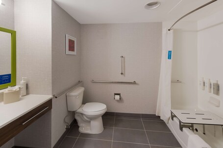 Hampton Inn Nanuet - Image 25