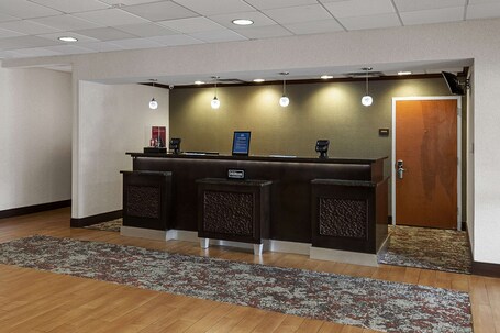 Hampton Inn Nanuet - Image 19