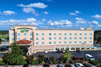 Holiday Inn Express Hotel & Suites Cookeville by IHG