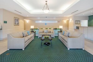 Lobby - La Quinta Inn and Suites Fort Myers I-75 (Fort Myers)