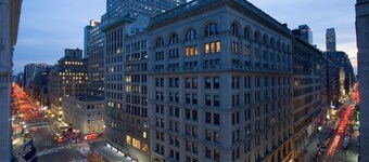 U Hotel Fifth Avenue