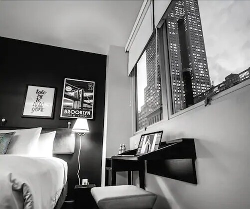 U Hotel Fifth Avenue