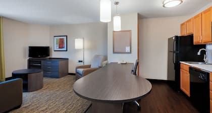Candlewood Suites Medford by IHG