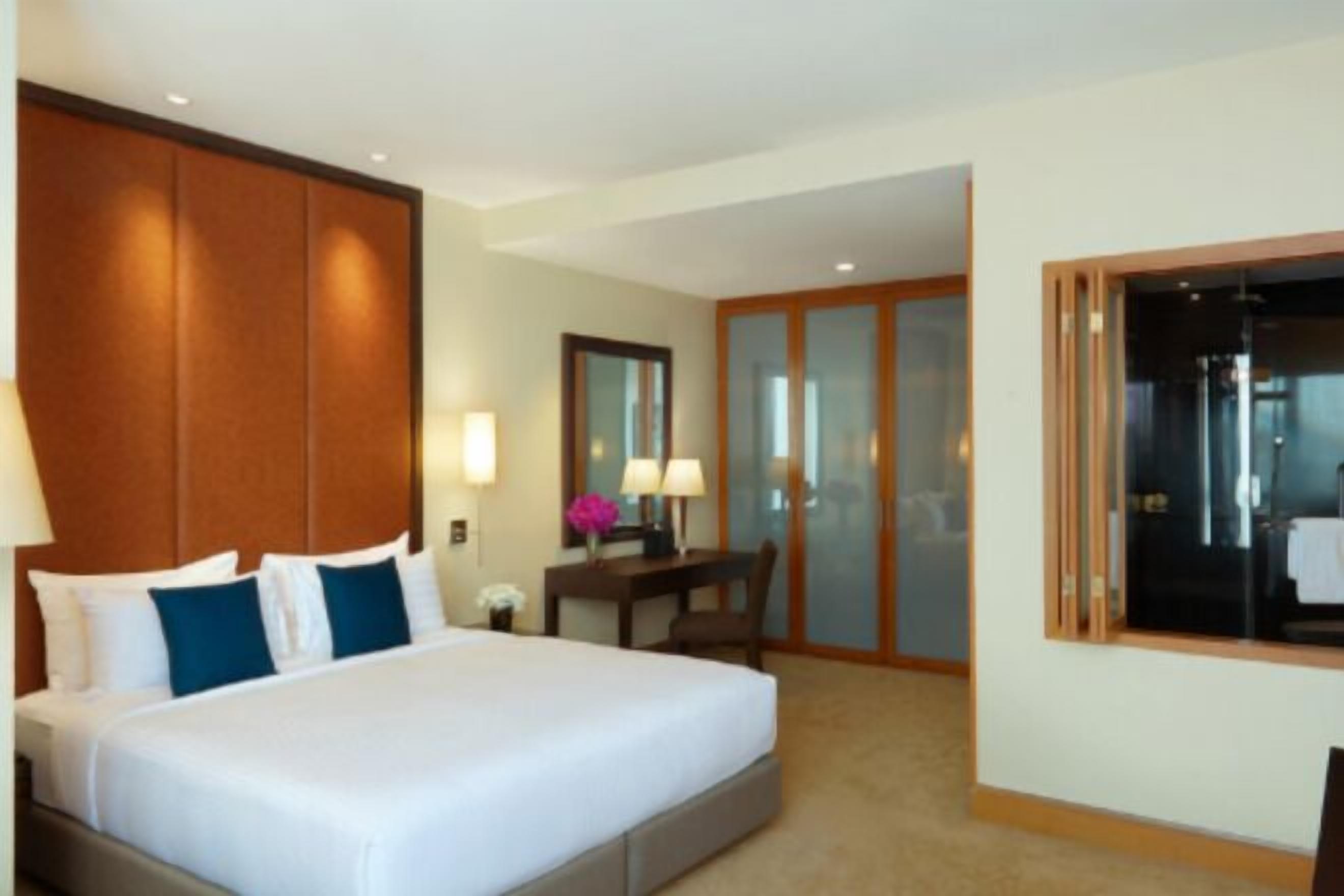 Caja de seguridad en la habitación y decoración personalizada 