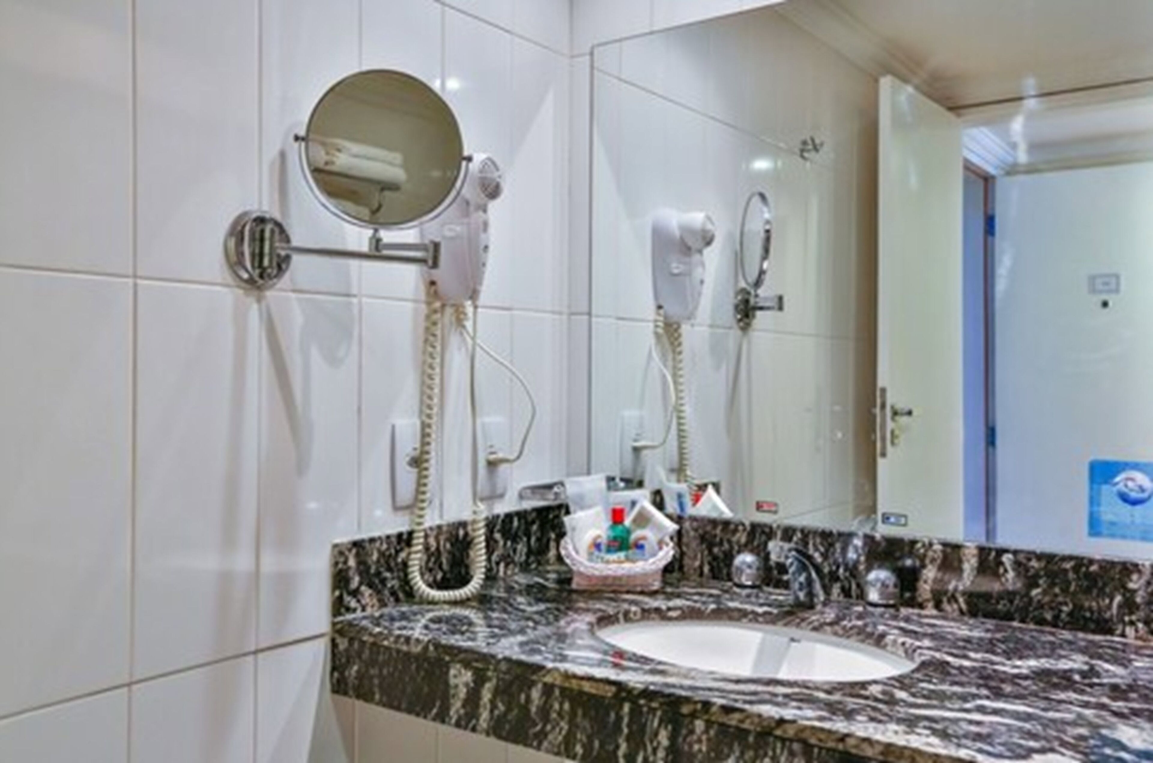 superior double room, 1 queen bed | bathroom | shower, free toiletries, hair dryer, towels