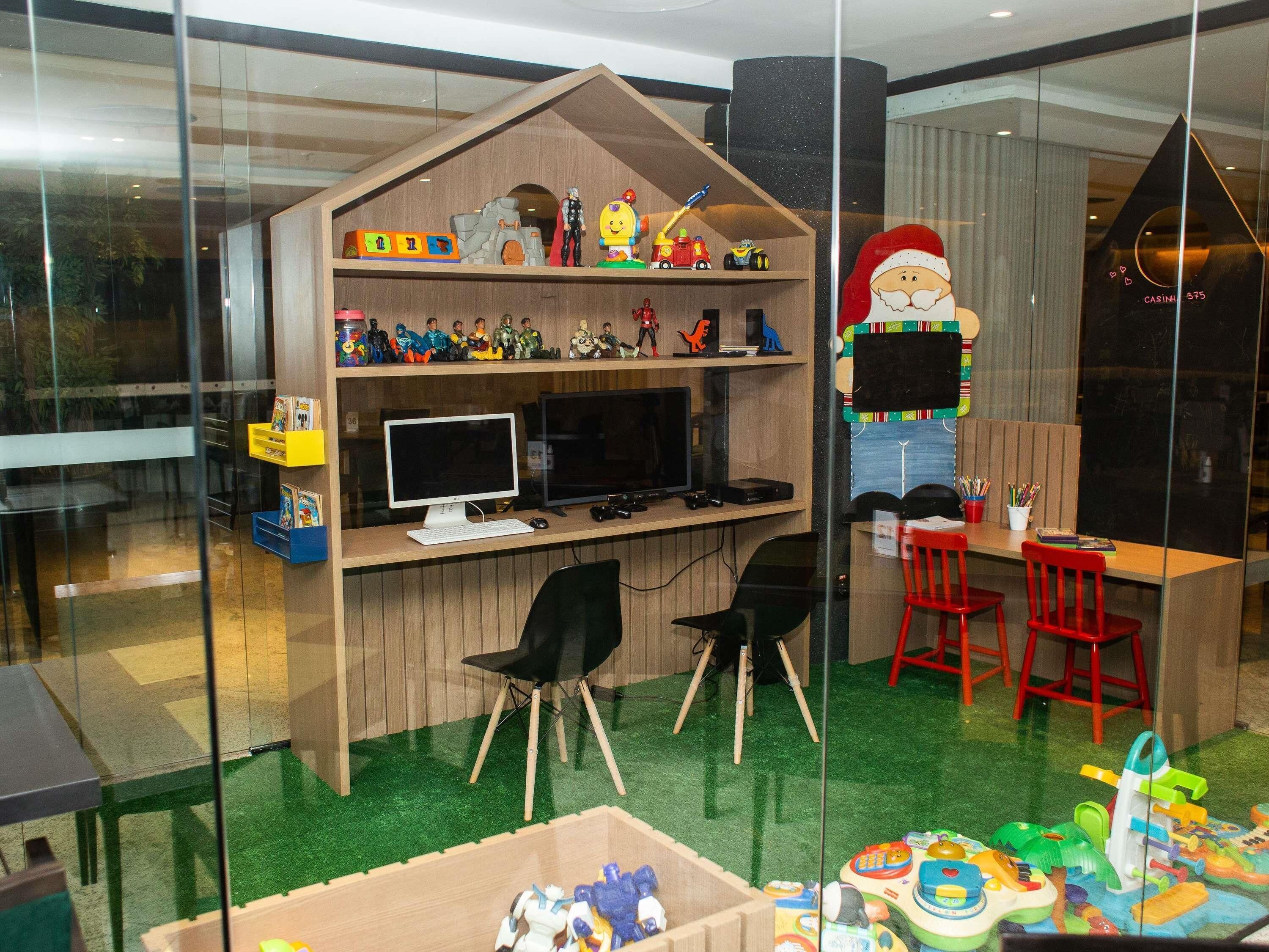 Se sirven desayunos, almuerzos, cenas y cocina local e internacional 