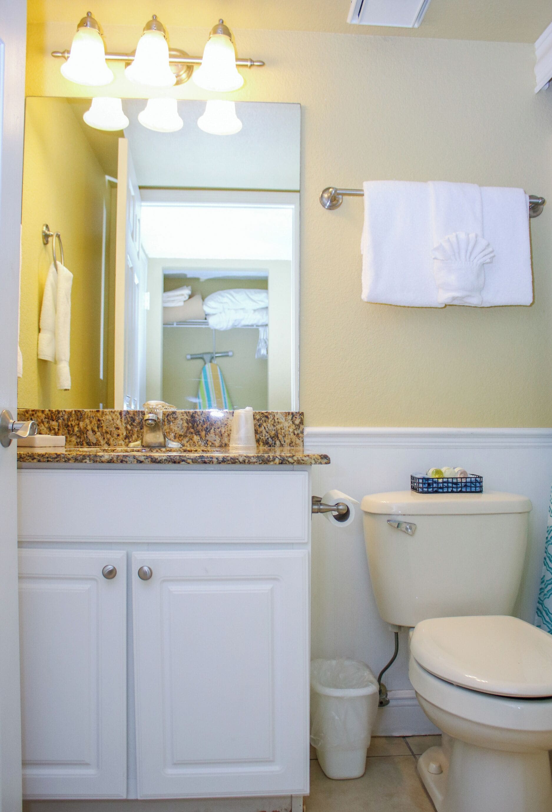 Photo - Barefoot Beach Club