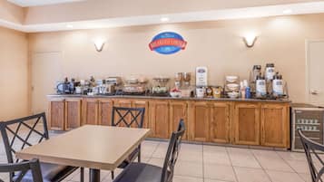 Free daily continental breakfast