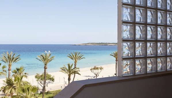 View from property - Hotel Anba Romani (Sant Llorenc des Cardassar)