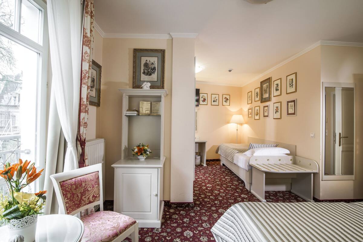 minibar, in-room safe, desk, free cots/infant beds