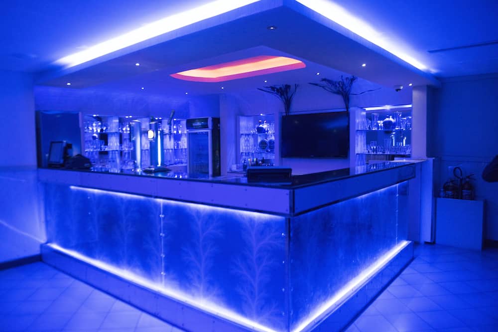 Al Bahjah Hotel