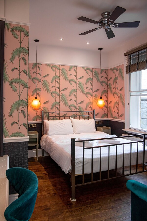 Crown Hotel Stamford - Stamford