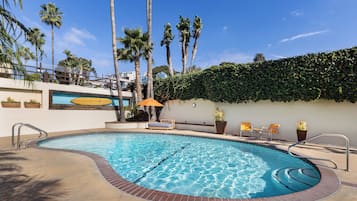 2 outdoor pools, pool umbrellas, sun loungers