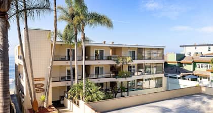 Pacific Edge Hotel
