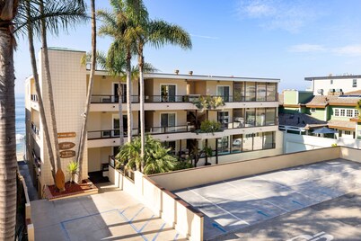 Pacific Edge Hotel