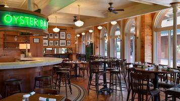 10 restaurantes: opção de almoço e jantar