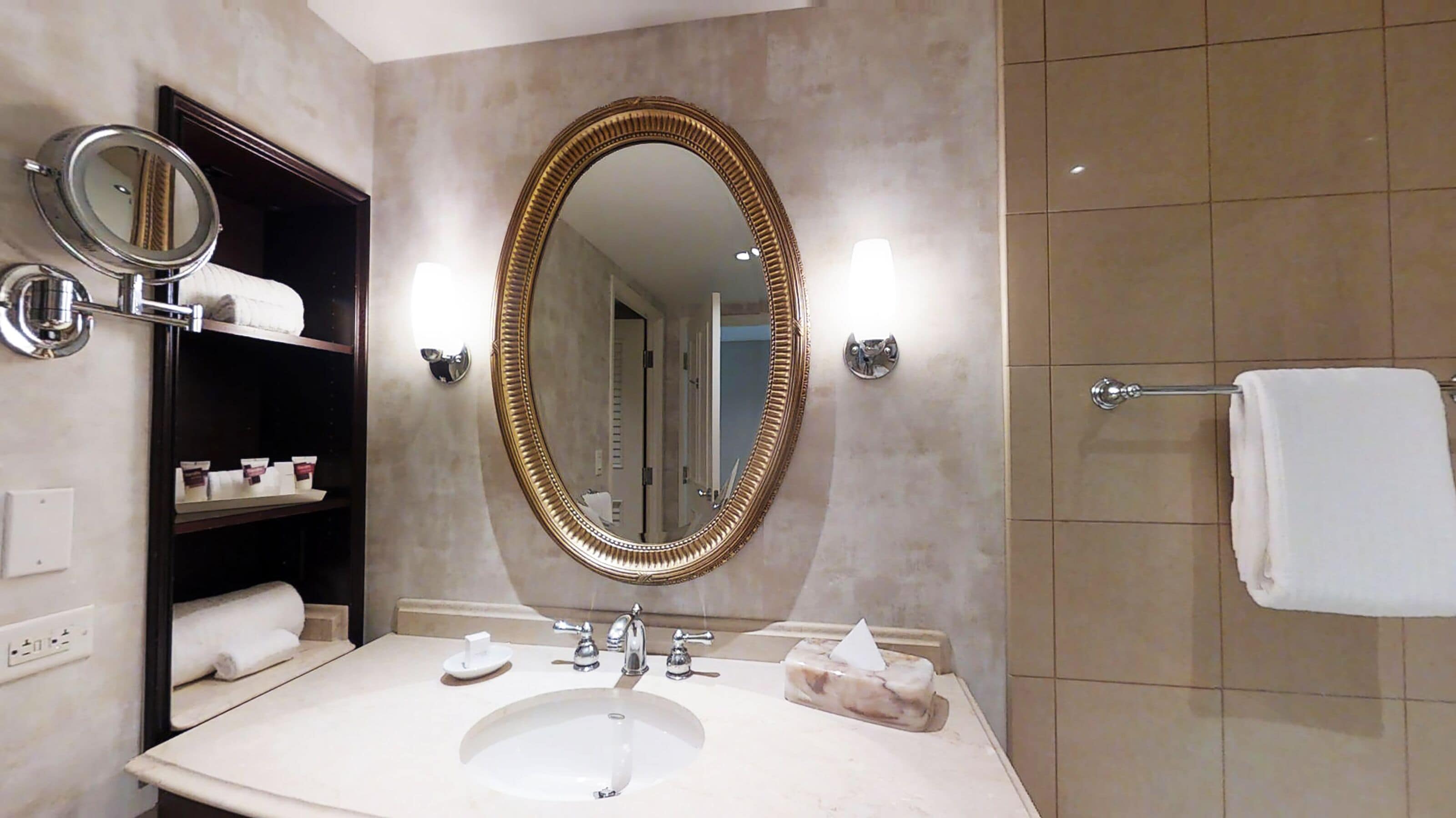 Photo - Caesars New Orleans - A Caesars Rewards Destination