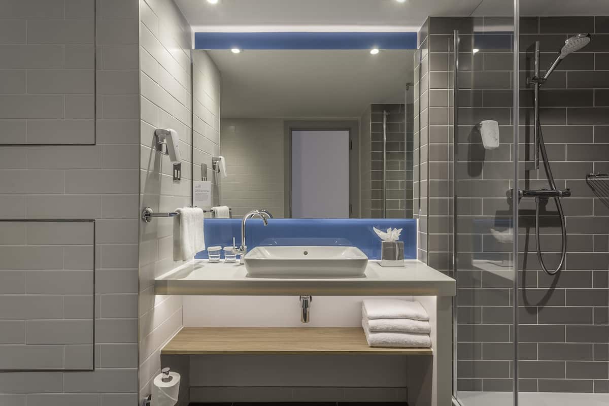 in-room safe, desk, iron/ironing board, free cots/infant beds