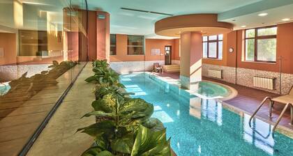 Yantra Grand Hotel -sharlopov Hotels