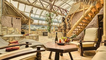 Sauna, hot tub, steam room, Turkish bath, body treatments, aromatherapy