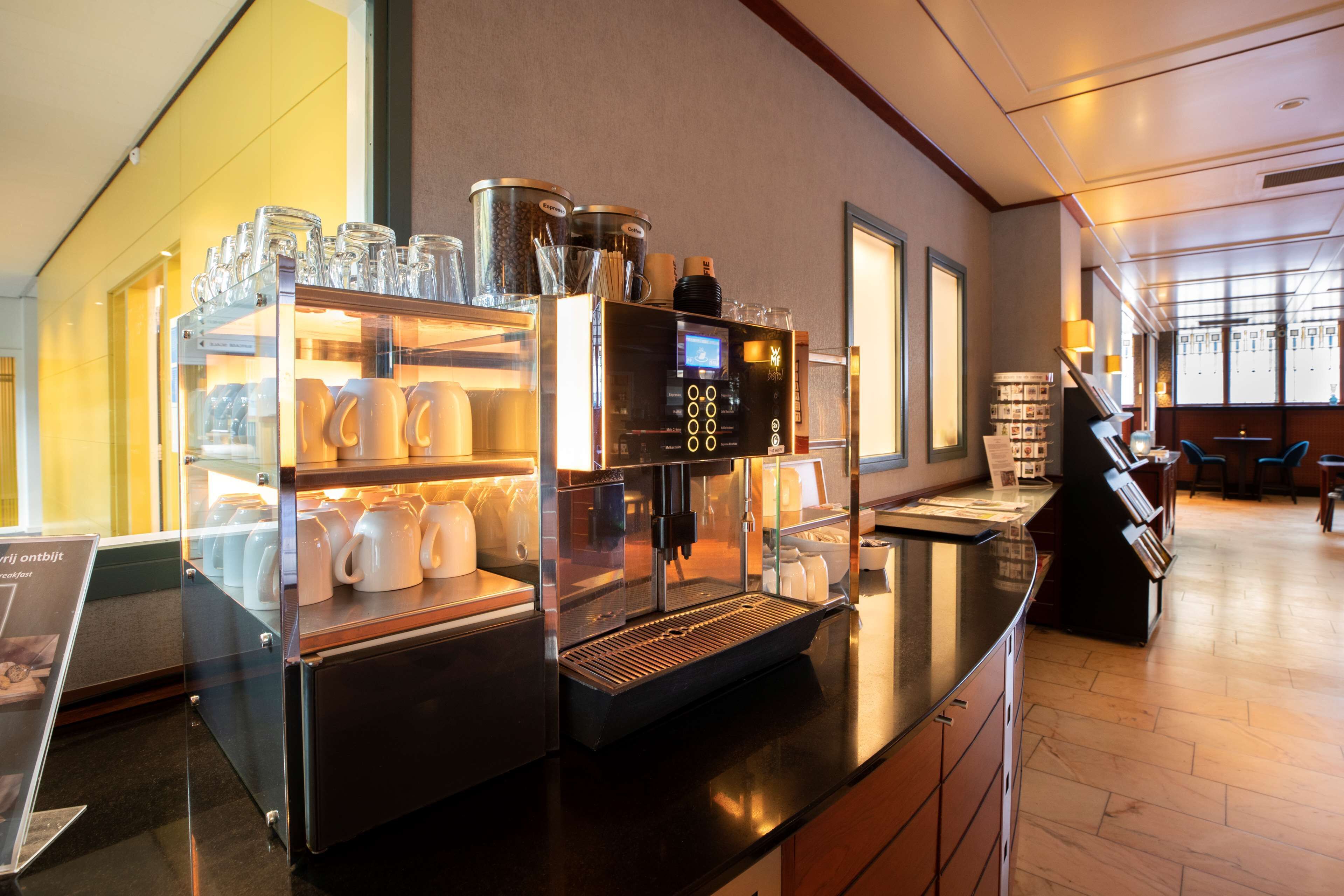 Desayuno buffet todos los días (con cargo)