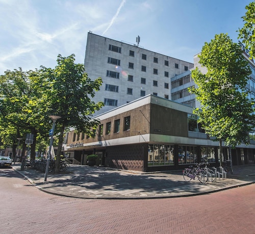 Flonk Hotel Groningen Centre, BW Signature Collection
