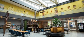 Flonk Hotel Groningen Centre, BW Signature Collection