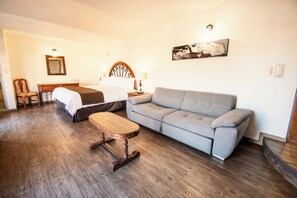 Junior Suite, 1 King Bed, Balcony, City View | Desk, blackout drapes, iron/ironing board, free WiFi