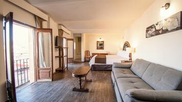 Desk, blackout curtains, iron/ironing board, free WiFi