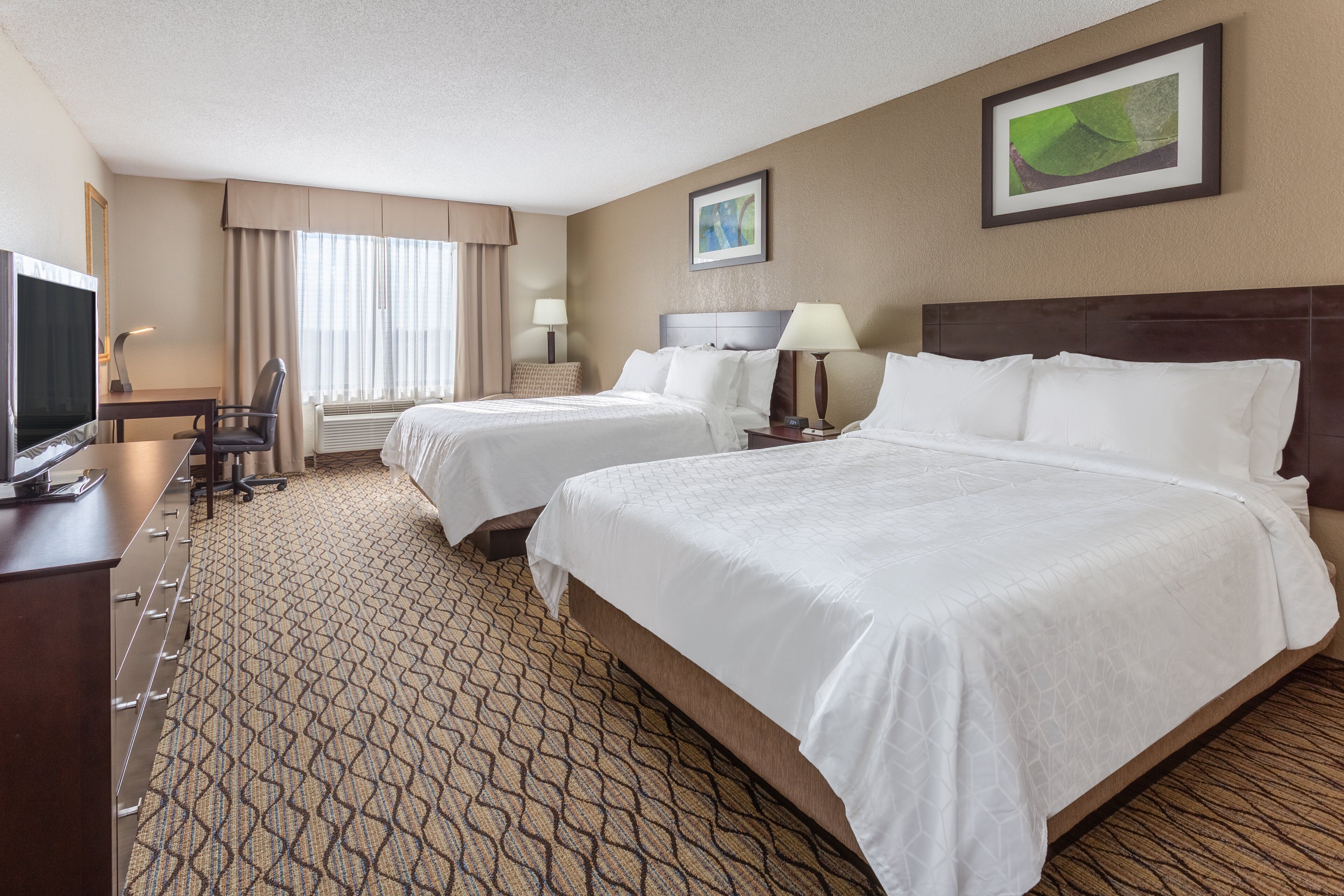 in-room safe, desk, laptop workspace, iron/ironing board