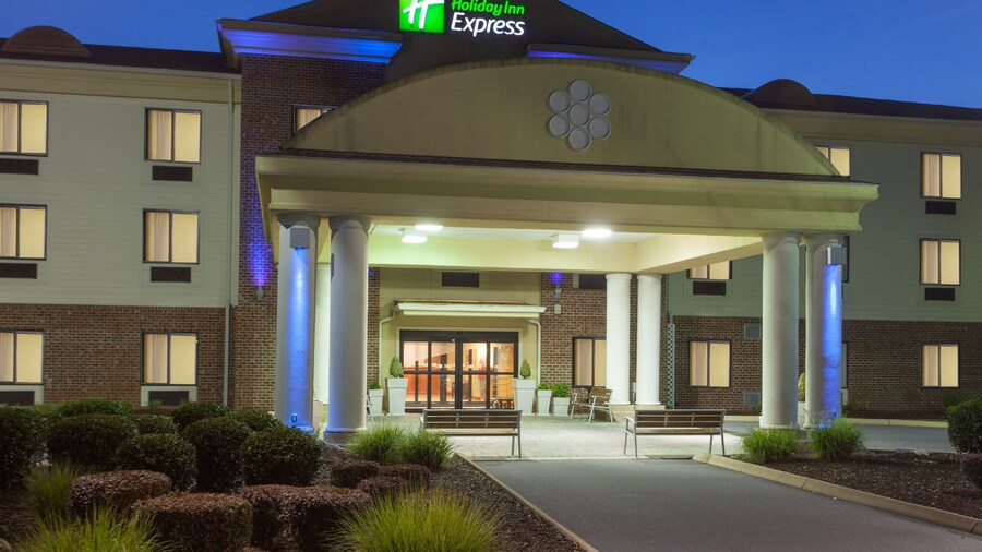 Holiday Inn Express Charles Town by IHG