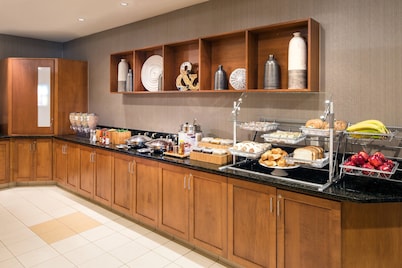 SpringHill Suites by Marriott Bakersfield
