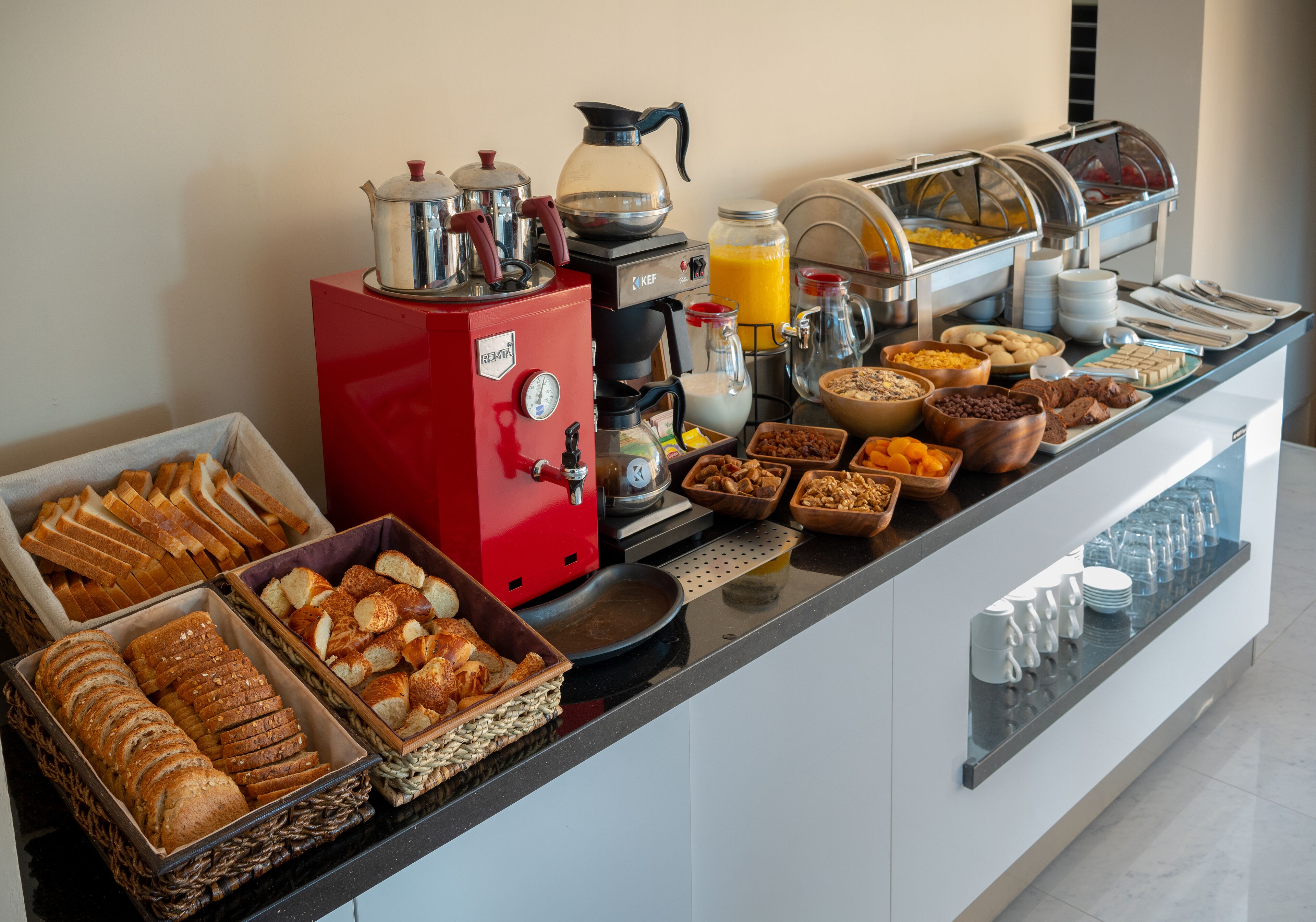 daily buffet breakfast (eur 12 per person)