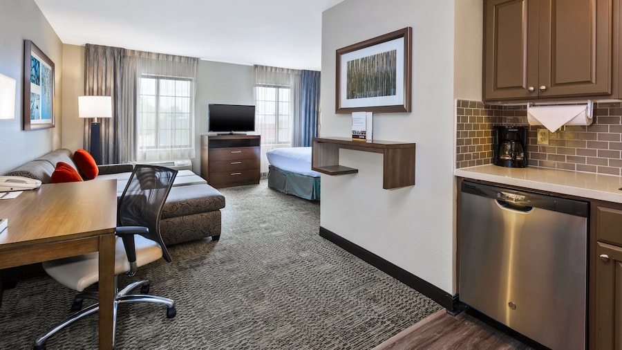 Staybridge Suites Kalamazoo by IHG