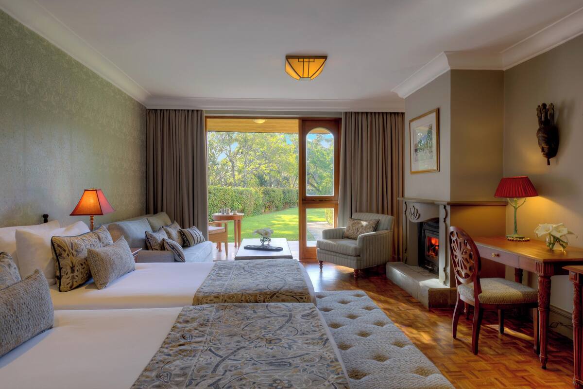 1 bedroom, hypo-allergenic bedding available, pillowtop beds, minibar