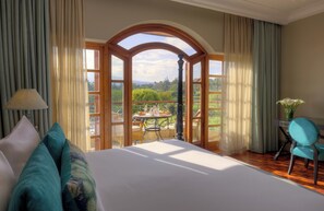 Allergikerbettwaren, Pillowtop-Betten, Minibar, Zimmersafe