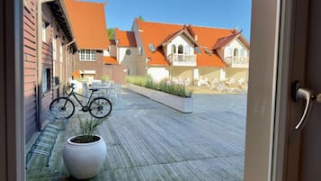 Habitación individual económica | Caja fuerte, escritorio, espacio para trabajar con un portátil