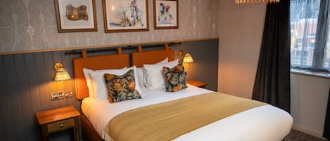 Double Room | Iron/ironing board, free WiFi