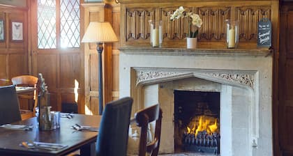 The Ely Hotel by Chef and Brewer Collection