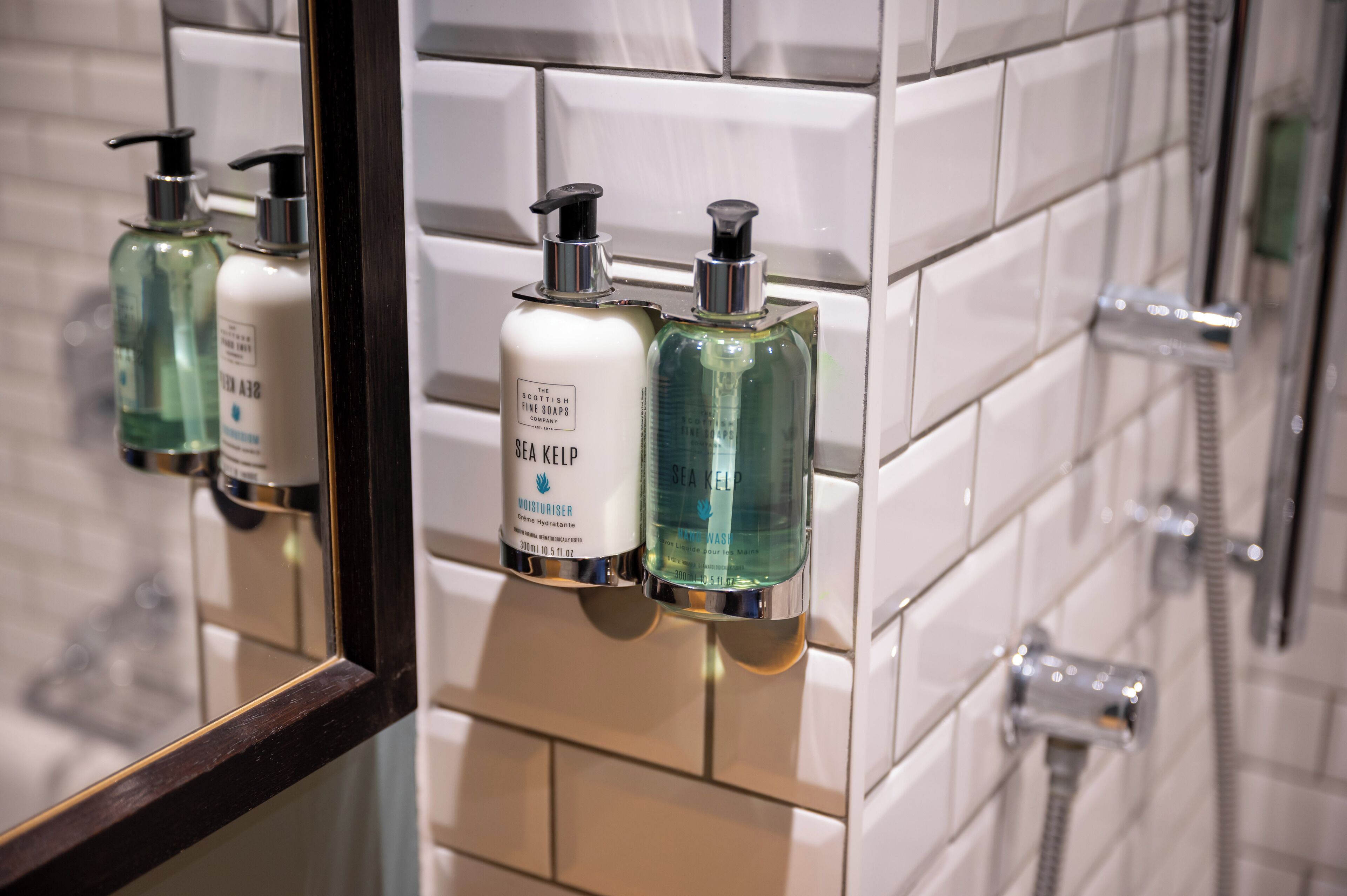 traditional double room, 1 double bed | bathroom | shower, hair dryer, towels