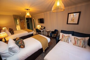 Family Room Sleeps 4 | Iron/ironing board, free WiFi, bed sheets - The Ely Hotel by Chef and Brewer Collection (Camberley)