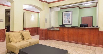 Hawthorn Extended Stay by Wyndham Corpus Christi Padre Is